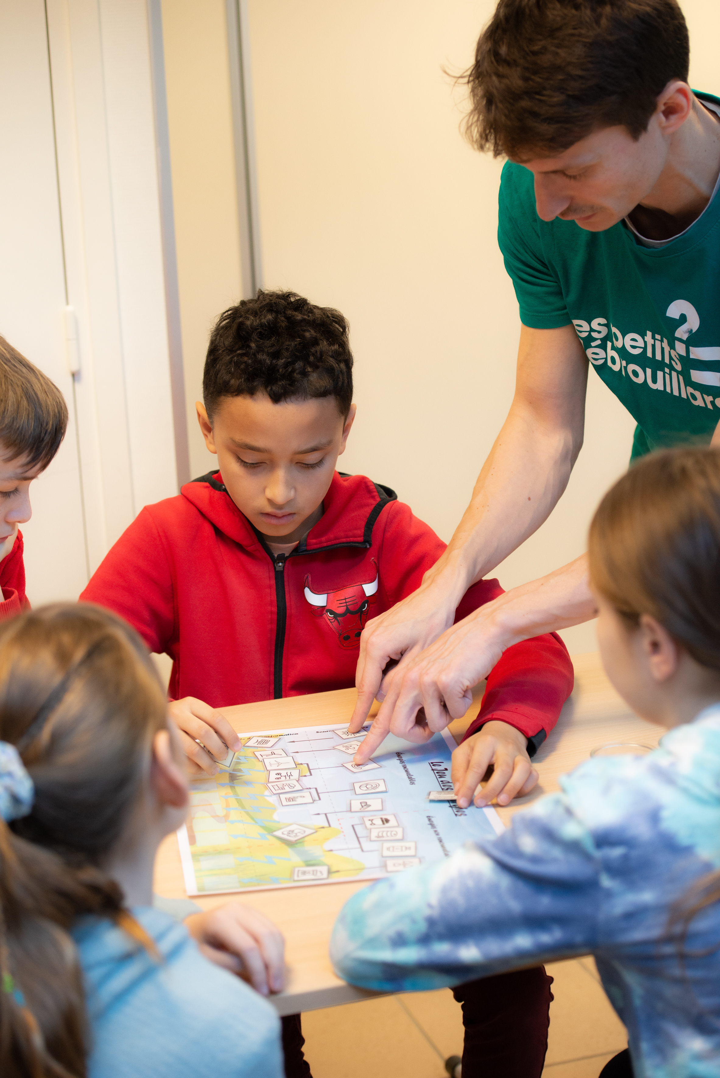 Ateliers scientifiques Petits Débrouillards